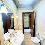 Poolside - Sleeps 24 Вилла Сполето