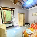 Poolside - Sleeps 24 Сполето