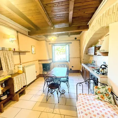 Villa Poolside - Sleeps 24 *