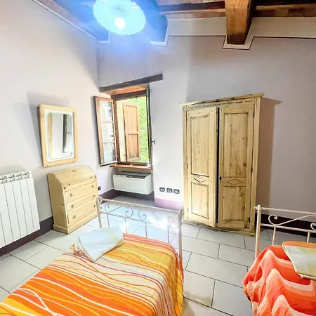 빌라 Poolside - Sleeps 24