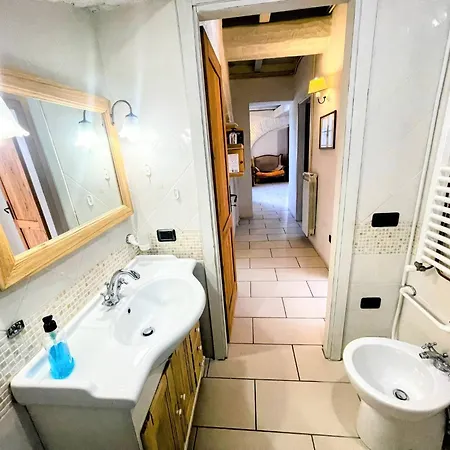 Poolside - Sleeps 24 * 스폴레토