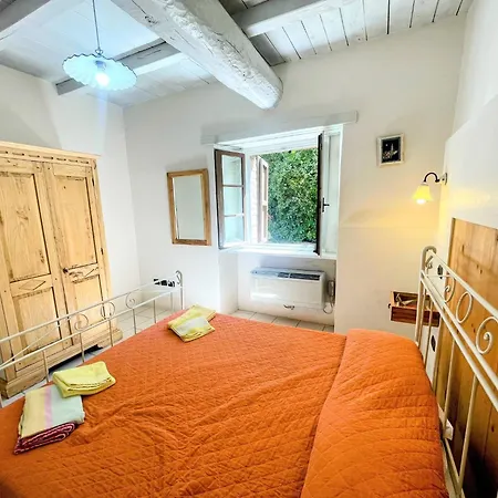 Poolside - Sleeps 24