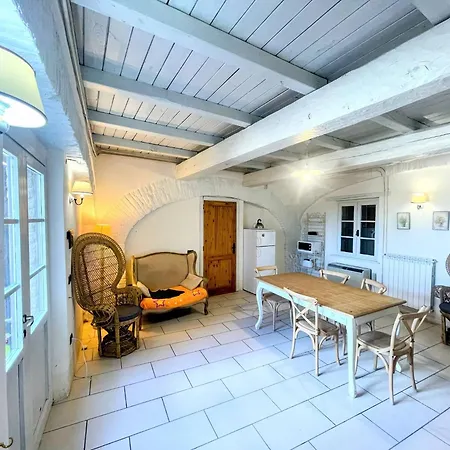 빌라 Poolside - Sleeps 24 *