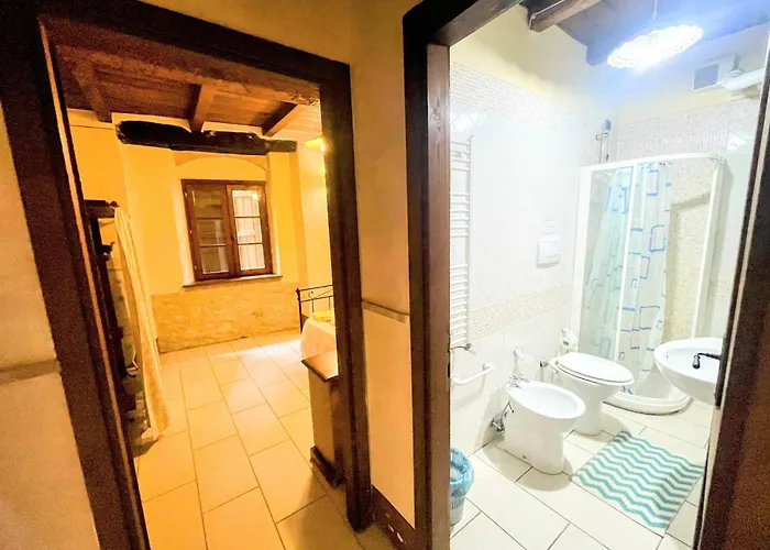 Poolside - Sleeps 24 *