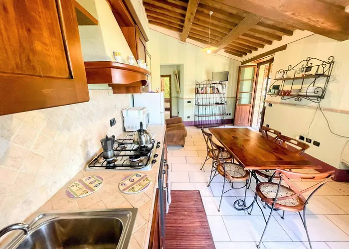 Villa Poolside - Sleeps 24 *